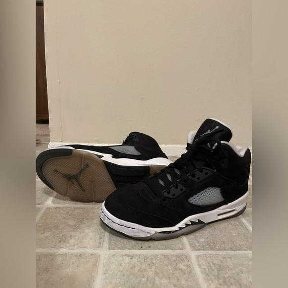 Air Jordan 5 Retro ‘Oreo’ 2021 - Picture 3 of 4